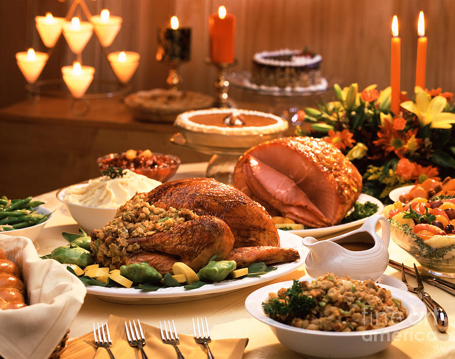 thanksgiving-dinner-feast